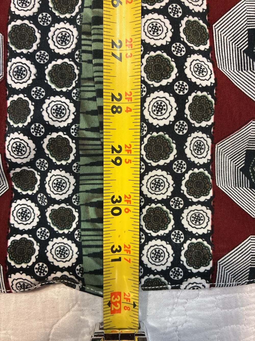 Panache New York Vintage Geometric Print Short Sleeve Button-Down Shirt - Picture 10 of 11